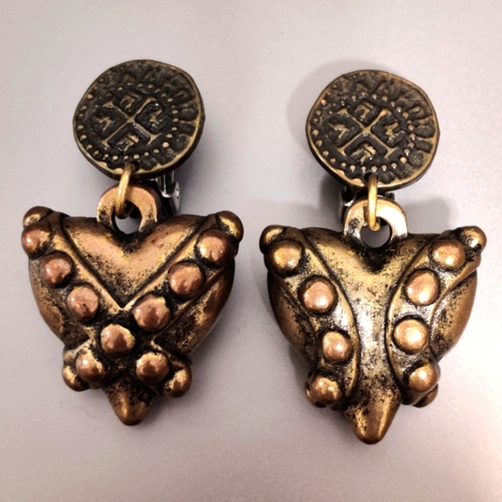 Vintage Etruscan Revival Puffed Heart Earrings